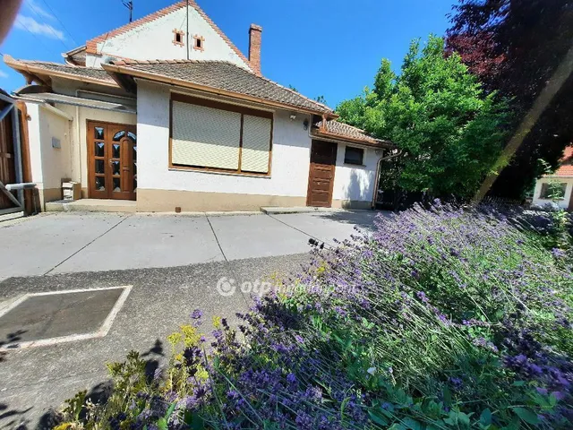 Eladó ház Szentes 152 nm