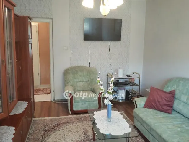 Eladó lakás Szentes 60 nm