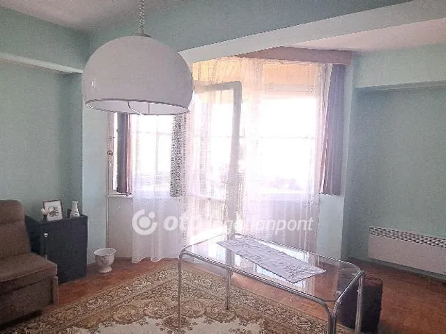 Eladó lakás Mezőhegyes 88 nm