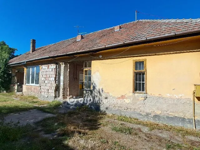 Eladó ház Cegléd 48 nm