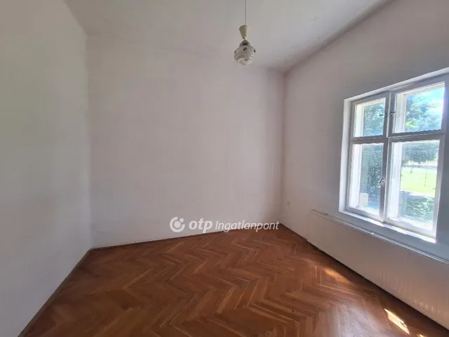 Eladó lakás Mezőhegyes 62 nm