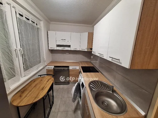 Eladó lakás Mezőhegyes 60 nm