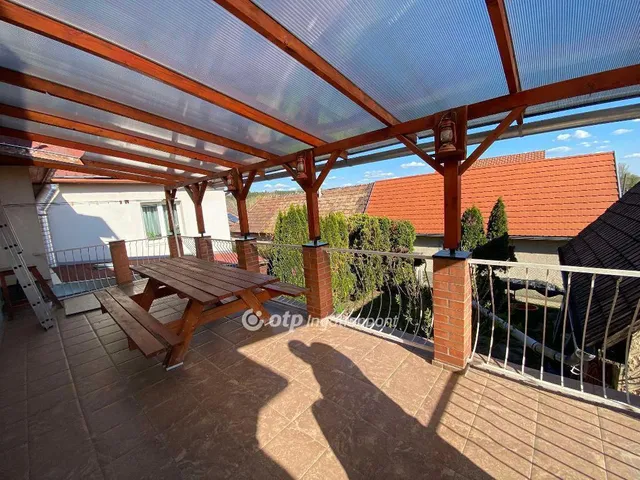 Eladó ház Kerepes 162 nm