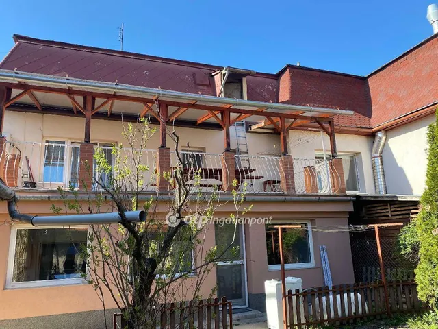 Eladó ház Kerepes 162 nm