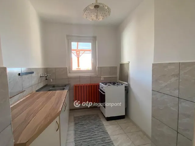 Eladó ház Kerepes 162 nm