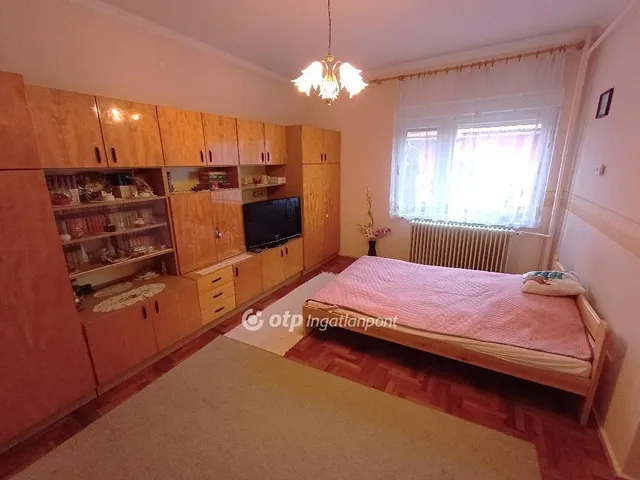 Eladó ház Csongrád 61 nm