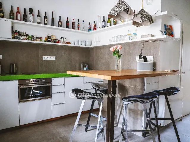 Eladó lakás Budapest VI. kerület 60 nm