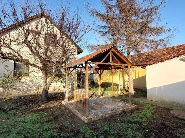 Eladó ház Csongrád 120 nm