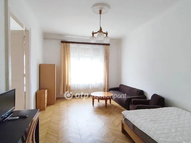 Eladó lakás Budapest VIII. kerület 113 nm