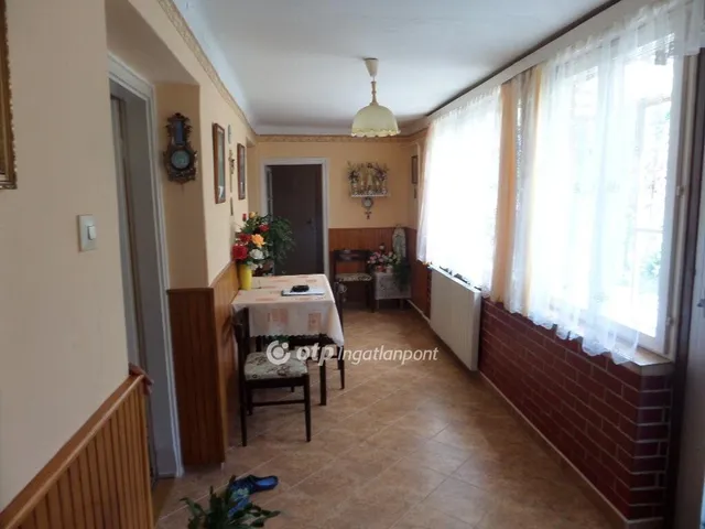 Eladó ház Tiszaalpár 104 nm