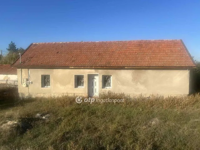 Eladó ház Tápiógyörgye 60 nm