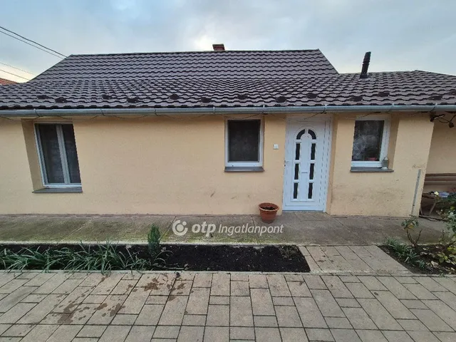 Eladó ház Szentes 55 nm