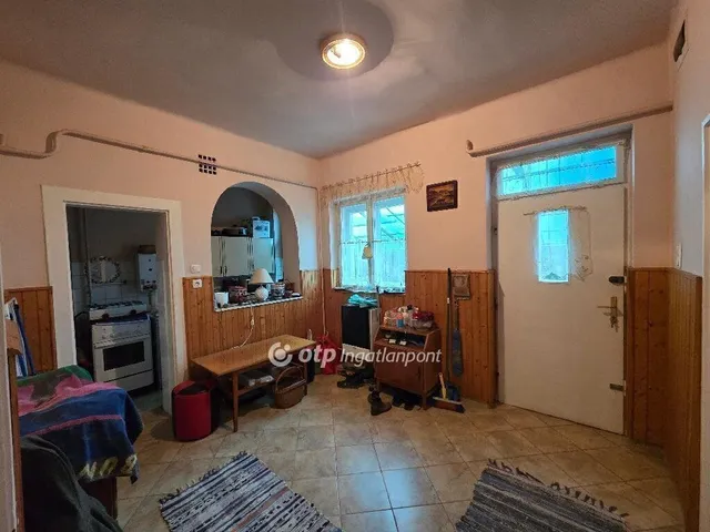 Eladó lakás Mezőhegyes 160 nm
