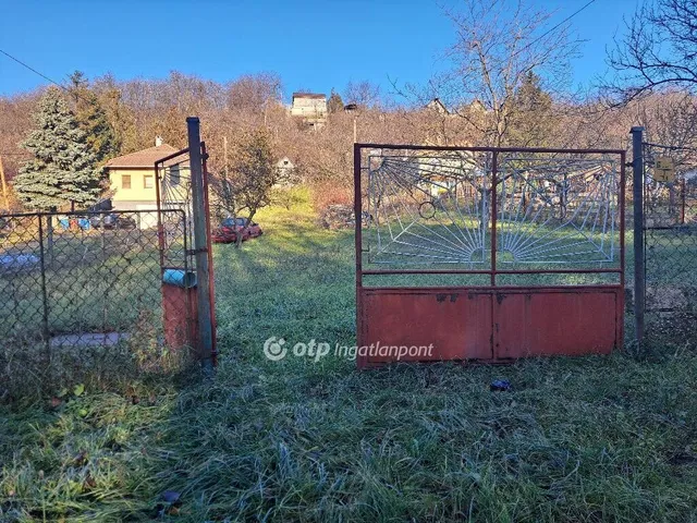 Eladó telek Kerepes 1855 nm