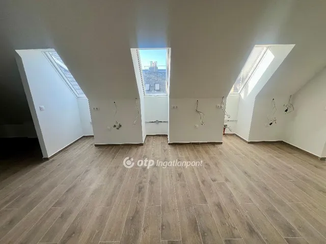 Eladó lakás Budapest VIII. kerület 74 nm