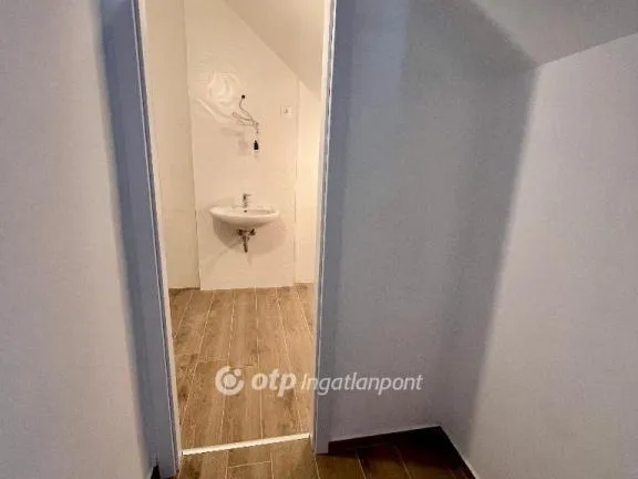 Eladó lakás Budapest VIII. kerület 74 nm