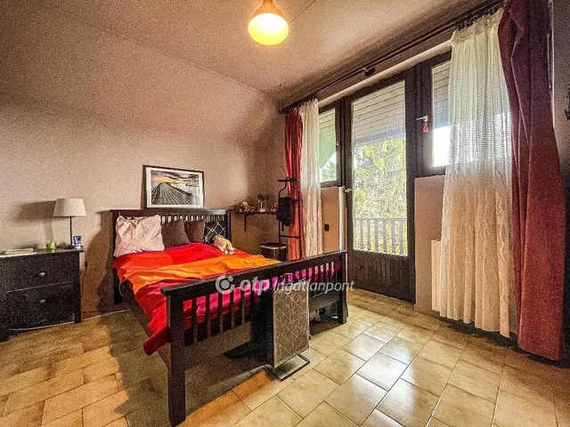 Eladó lakás Budapest II. kerület 80 nm
