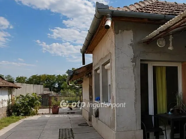 Eladó ház Csanádapáca 70 nm