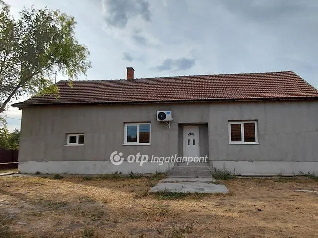 Eladó ház Kaszaper 105 nm