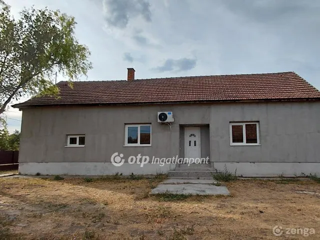 Eladó ház Kaszaper 105 nm