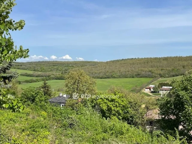 Eladó telek Érd, Érdliget 815 nm