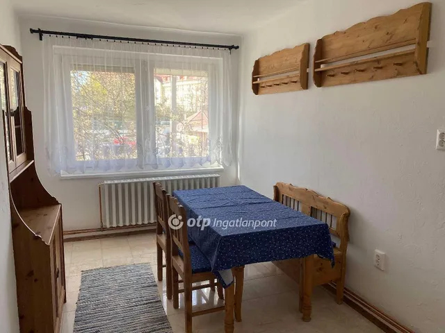 Eladó ház Kerepes 162 nm