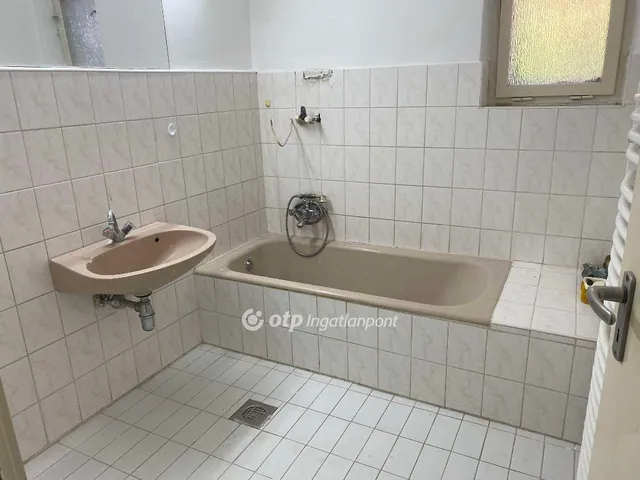 Eladó ház Kerepes 162 nm