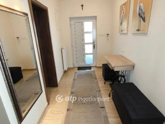 Eladó ház Solymár 320 nm