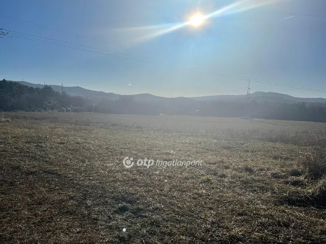 Eladó telek Solymár 23482 nm