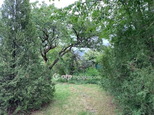 Eladó telek Solymár 796 nm