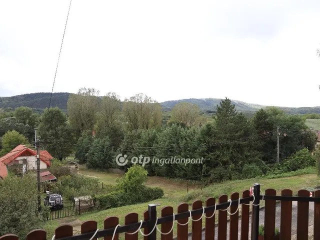Eladó ház Pilisszentiván 370 nm