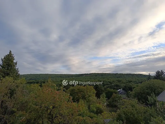 Eladó telek Solymár 617 nm