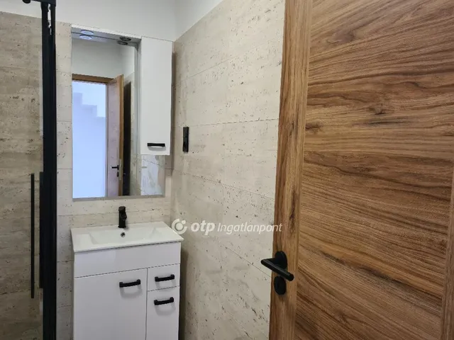 Eladó lakás Budapest III. kerület, Csillaghegy 45 nm