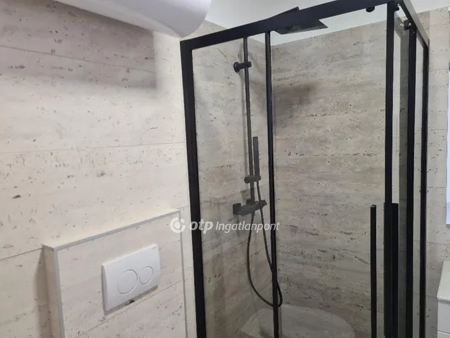 Eladó lakás Budapest III. kerület, Csillaghegy 45 nm