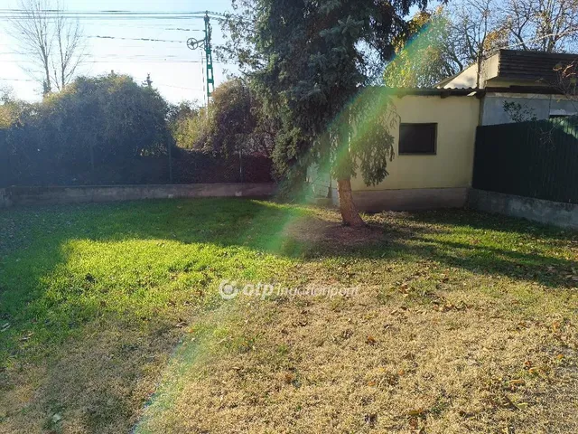 Eladó telek Budapest III. kerület 338 nm