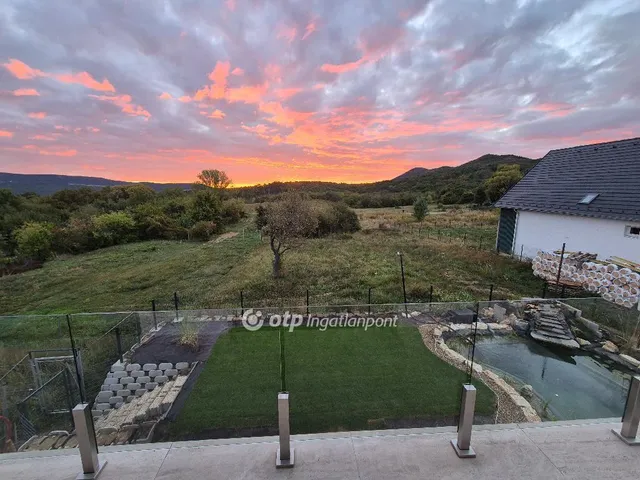 Eladó ház Solymár 145 nm