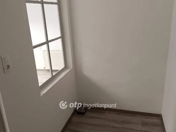 Eladó kereskedelmi és ipari ingatlan Budapest XI. kerület 80 nm