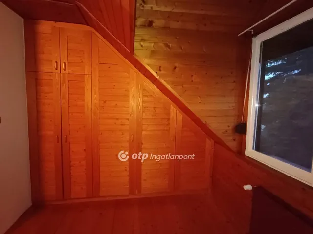 Eladó lakás Solymár 90 nm