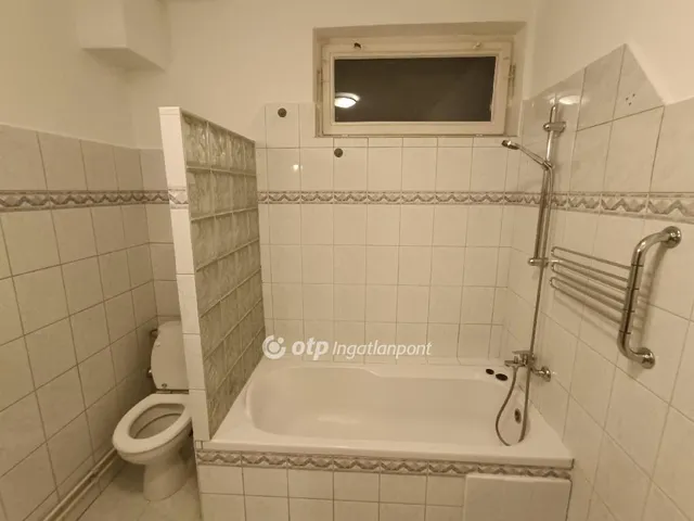 Eladó lakás Solymár 100 nm