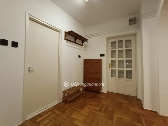 Eladó lakás Solymár 100 nm