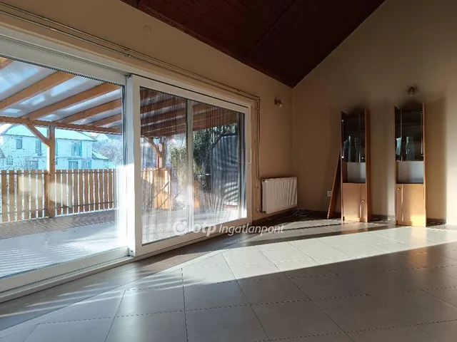 Eladó ház Solymár 190 nm