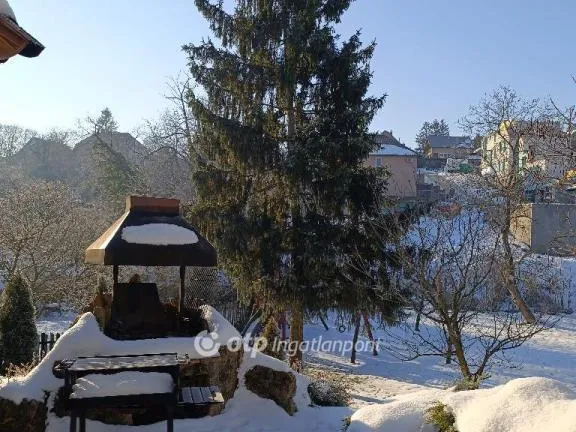 Eladó ház Solymár 190 nm