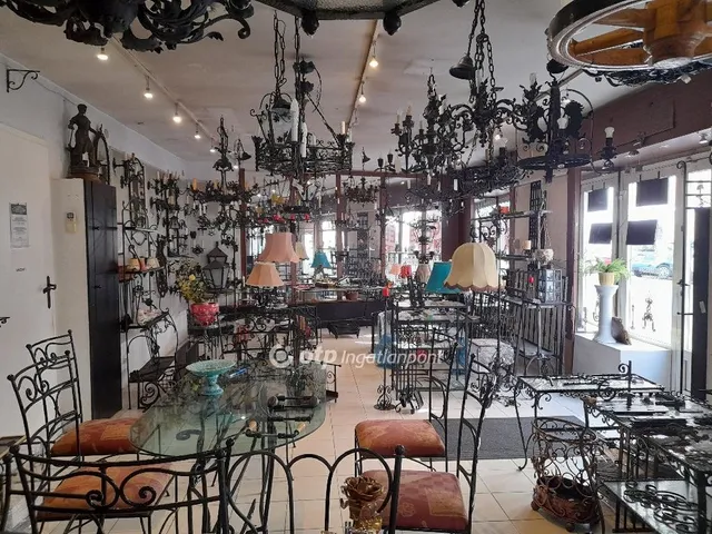 Eladó kereskedelmi és ipari ingatlan Budapest XII. kerület 125 nm