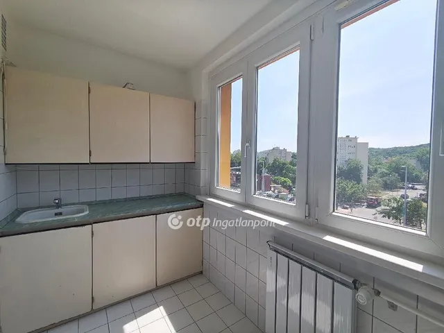 Eladó lakás Budapest III. kerület 50 nm