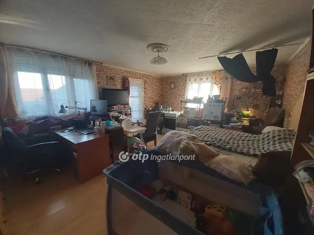 Eladó ház Pilisszántó 148 nm