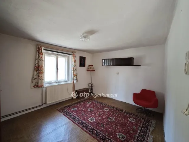 Eladó lakás Budapest III. kerület 51 nm