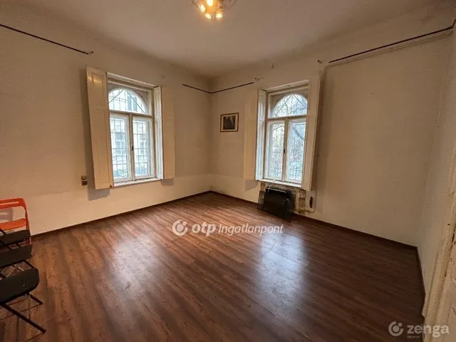 Eladó lakás Budapest VI. kerület 86 nm