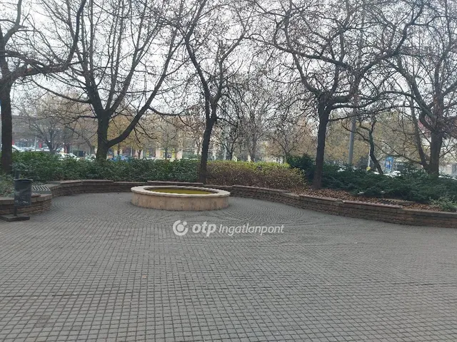 Eladó kereskedelmi és ipari ingatlan Kecskemét 346 nm