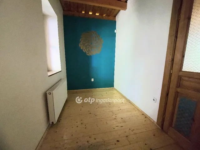 Eladó ház Kecskemét 228 nm