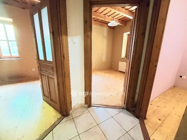 Eladó ház Kecskemét 228 nm